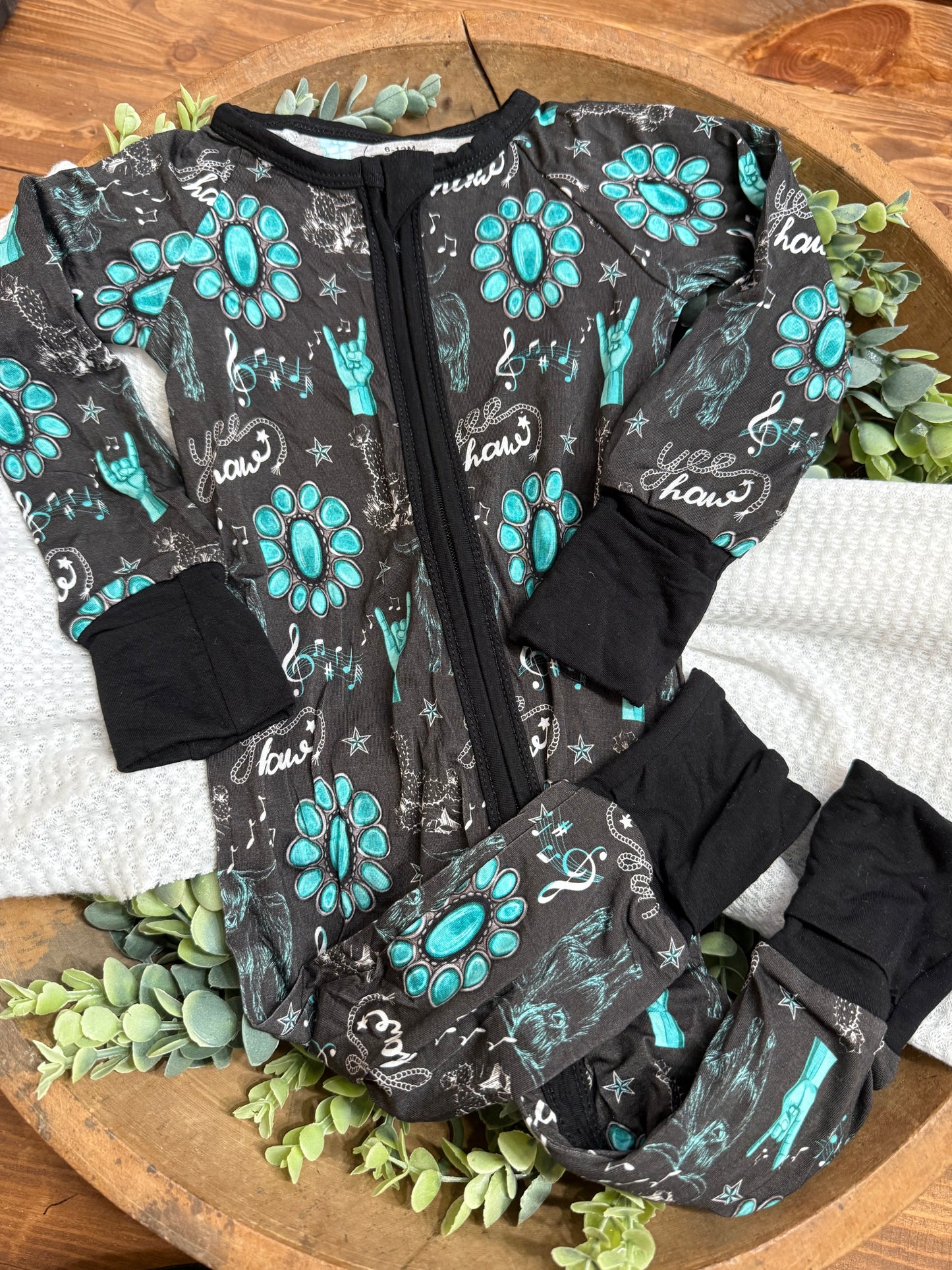 Bamboo zippy yeehaw black and turquoise