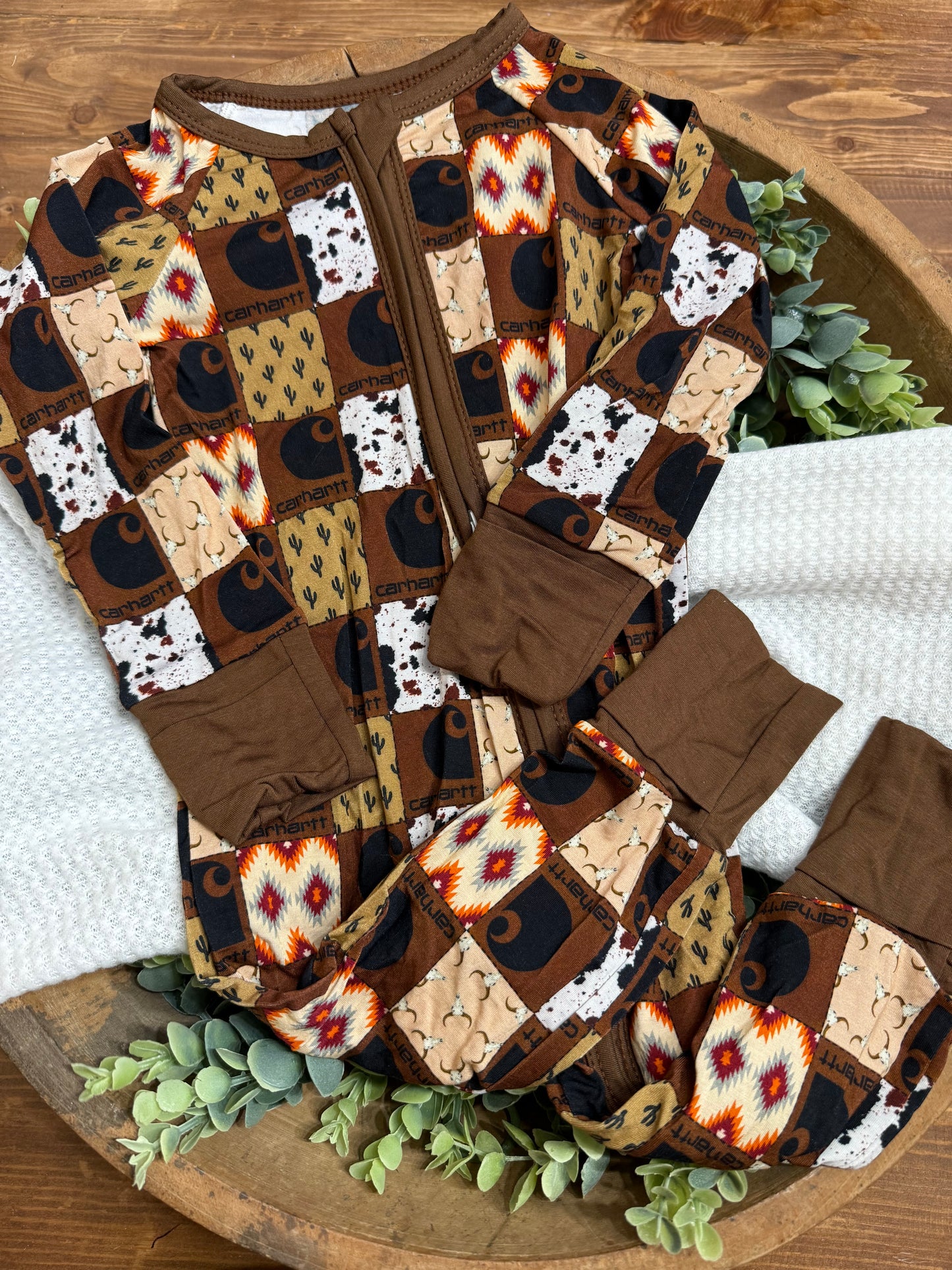 Bamboo zippy brown Carhartt patch