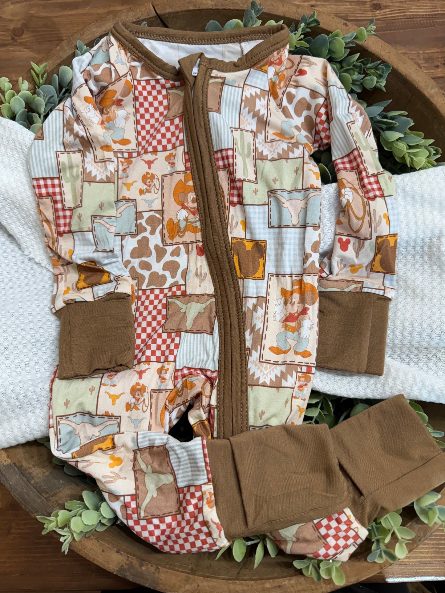 Bamboo zippy Mickey Cowboy